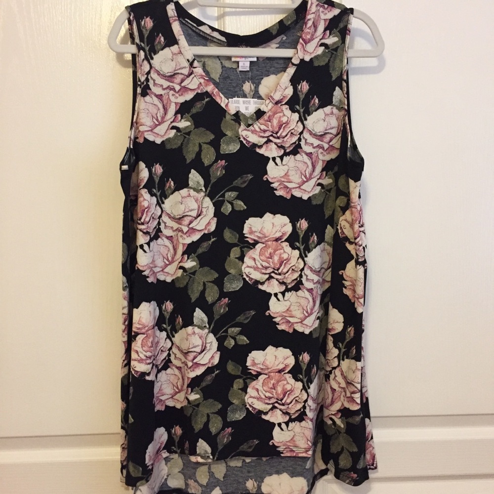 NWT Lularoe Large Kristina tank roses